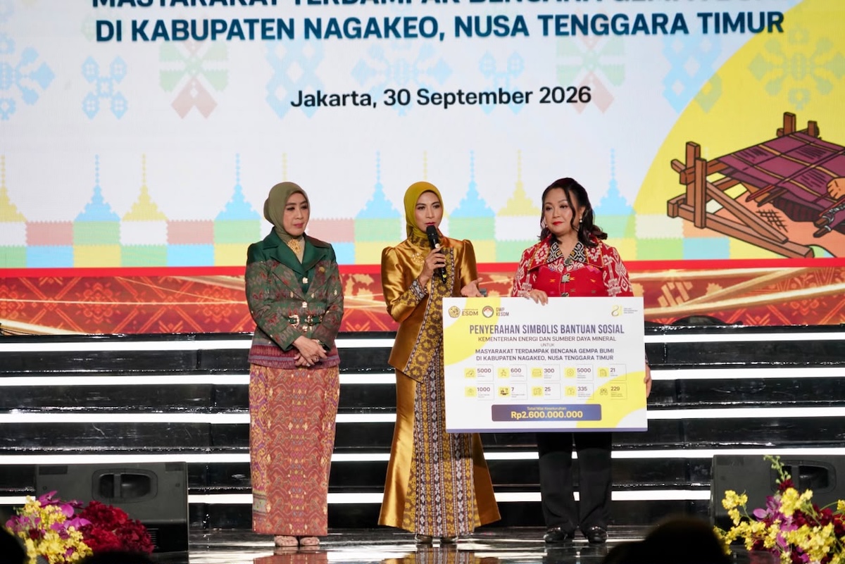 c-Bu%20Menteri.jpeg