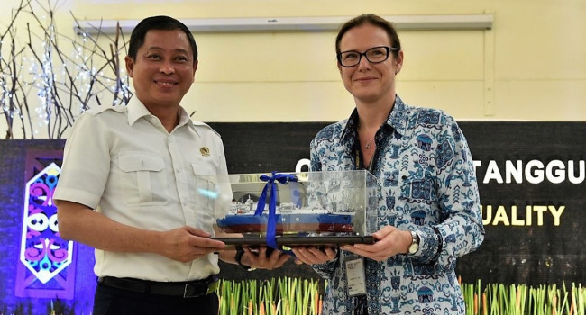 Kunjungan Kerja Menteri ESDM ke Kilang LNG Tangguh