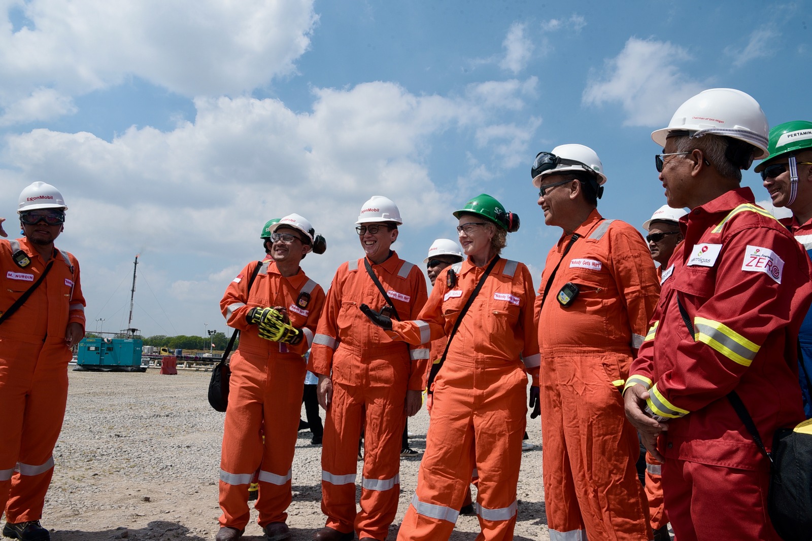 Peresmian Produksi Minyak Perdana Banyu Urip Infill Clastic Blok Cepu, Bojonegoro, Jawa Timur, Jumat (9/8). 