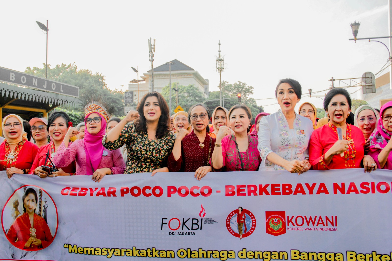 DWP Kementerian ESDM Berpatisipasi pada Hari Kebaya Nasional, Minggu (14/07)