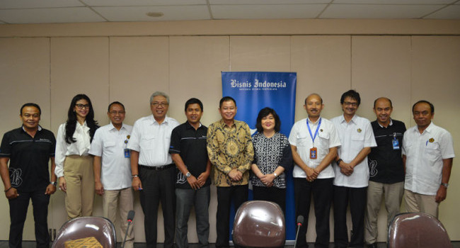 Kunjungan Menteri ESDM ke Kantor Bisnis Indonesia, Senin (3/4)