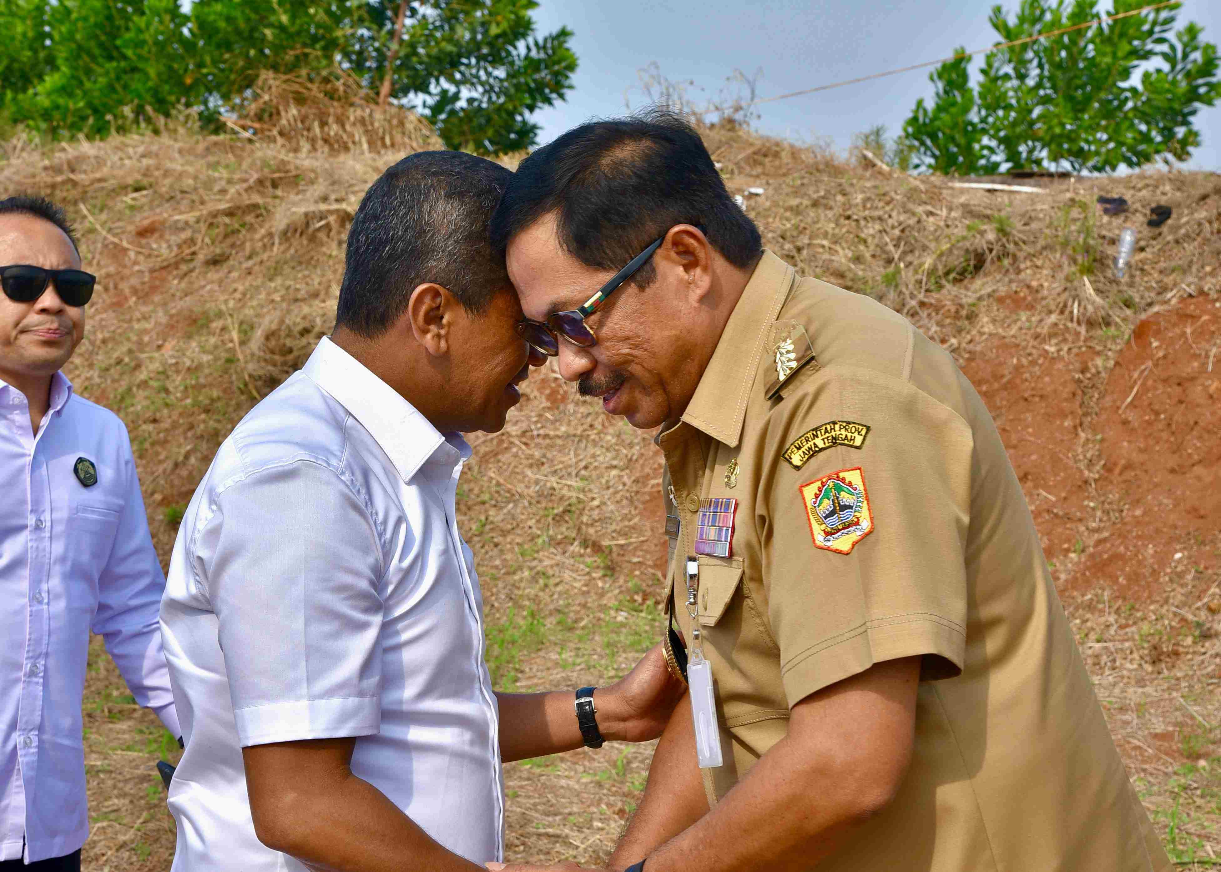 Menteri Energi dan Sumber Daya Mineral (ESDM) Bahlil Lahadalia, Meresmikan Proyek Strategis Nasional, yakni pipa gas transmisi Cirebon-Semarang (Cisem) tahap 2 (Ruas Batang - Cirebon - Kandang Haur) di Batang, Senin (30/9)