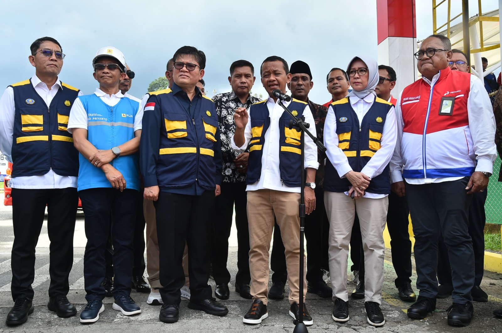 Menteri ESDM Melakukan Kunjungan Kerja ke Provinsi Maluku, Sabtu (5/4)