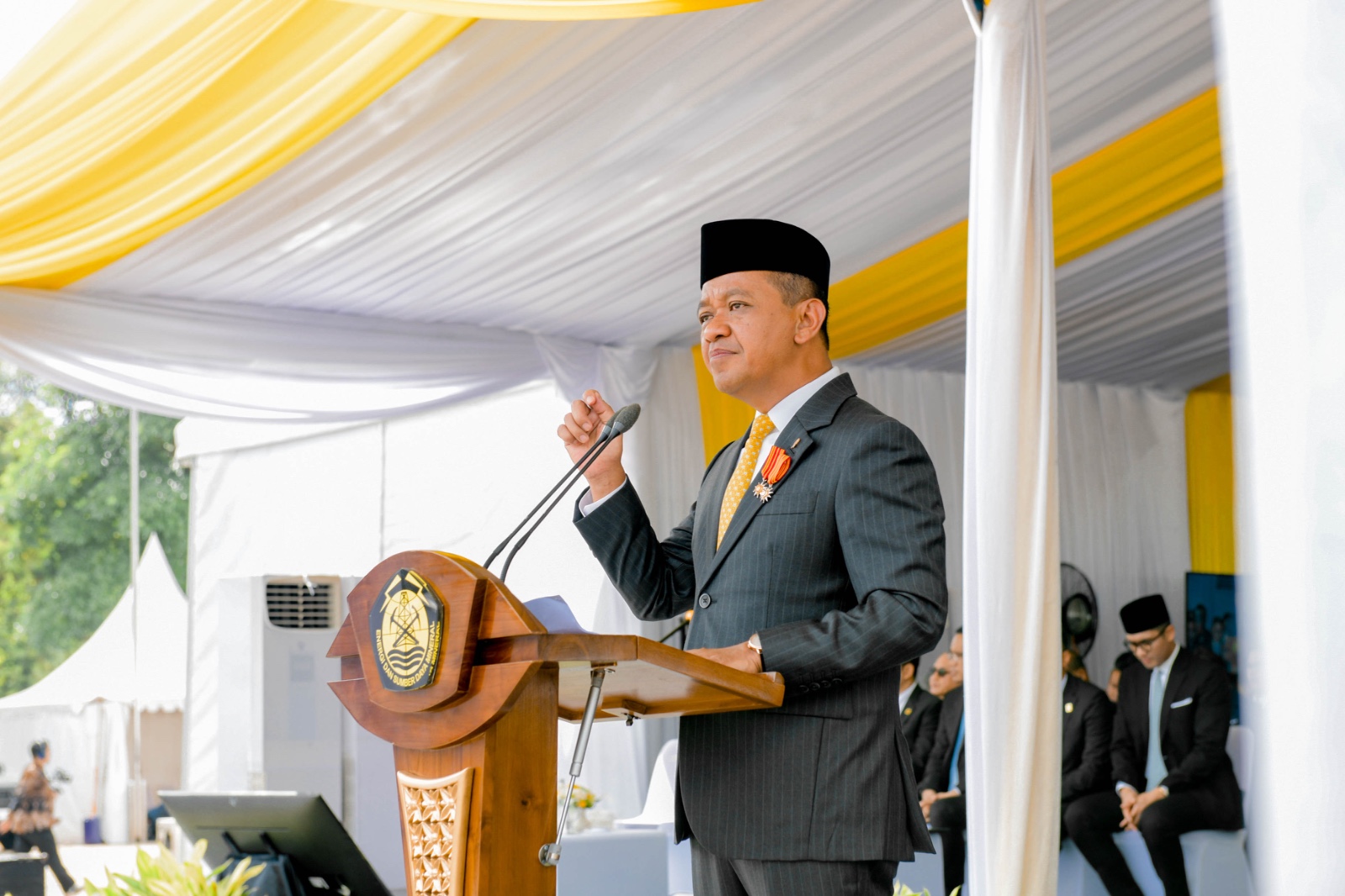 Menteri ESDM memimpin upacara HUT PE ke-80 di Monumen Nasional Jakarta