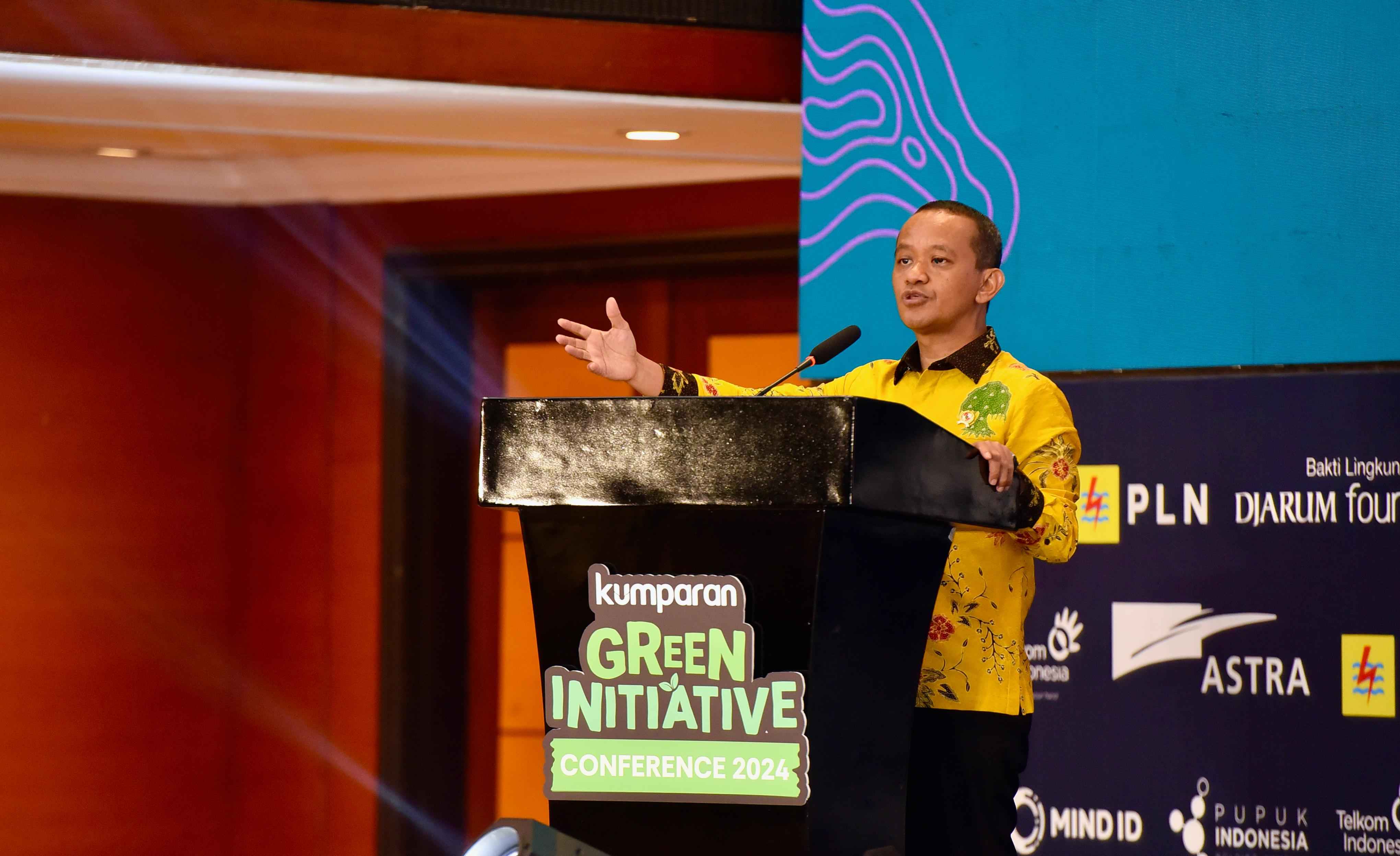 Menteri ESDM Menyampaikan Keynote Speech pada acara Kumparan: Green Initiative Conference di Jakarta, Rabu (25/9)