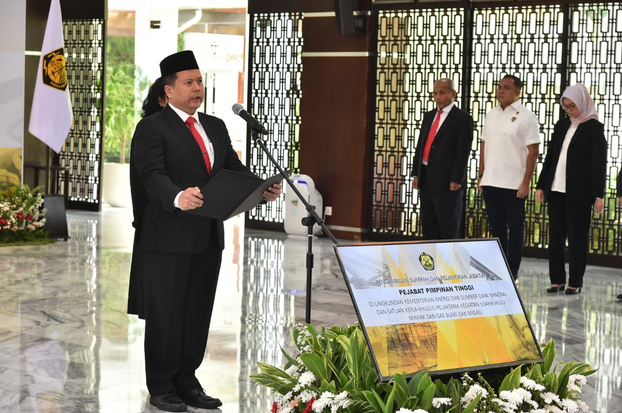 Pelantikan Kepala Biro Ortala Kementerian ESDM dan Sekretaris SKK Migas, Rabu (26/6) 