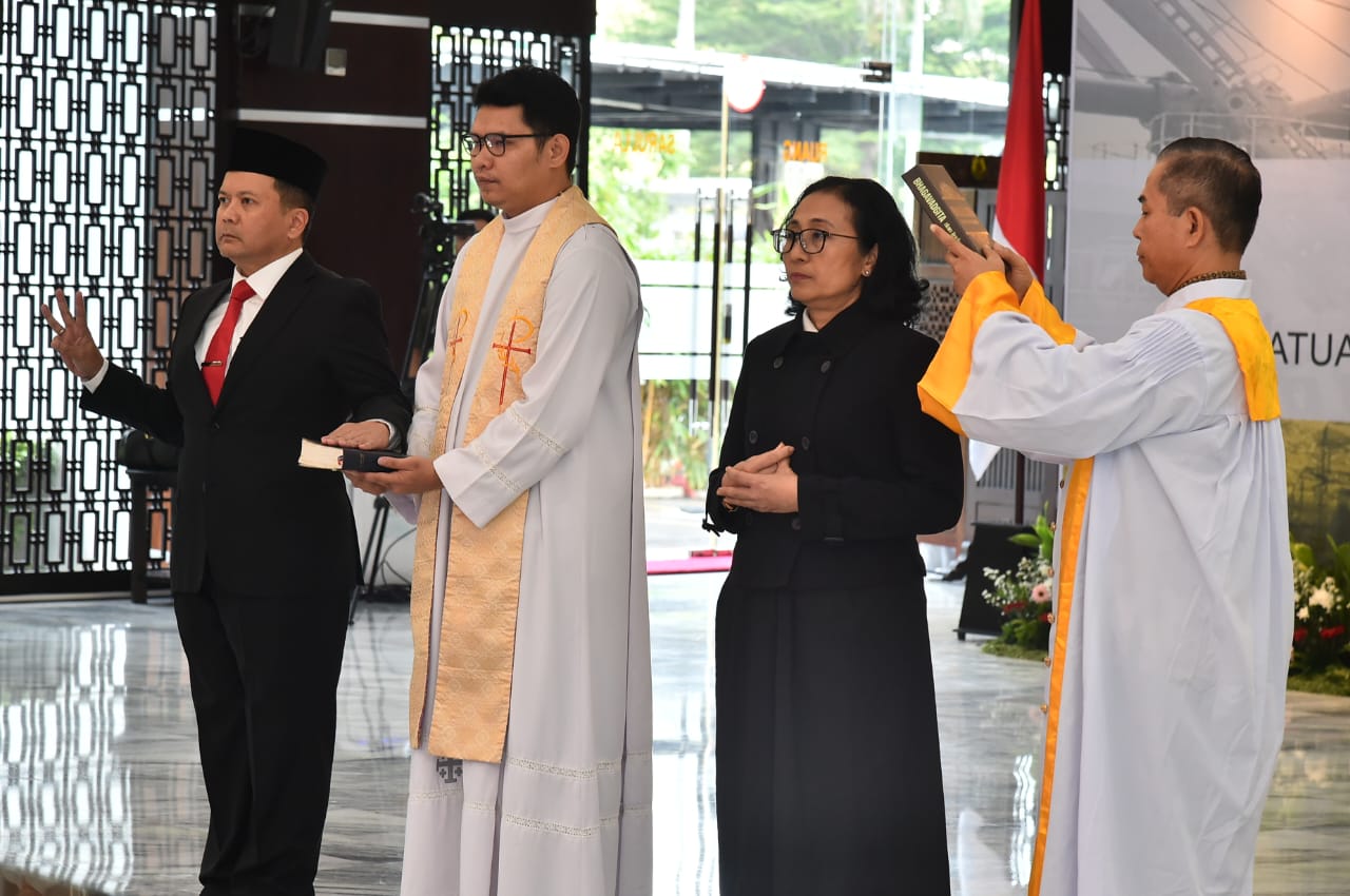 Pelantikan Kepala Biro Ortala Kementerian ESDM dan Sekretaris SKK Migas, Rabu (26/6) 