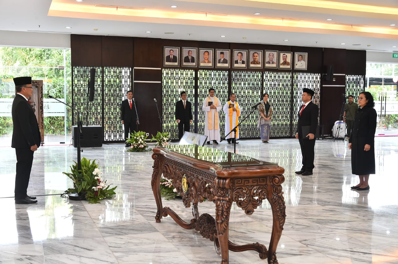 Pelantikan Kepala Biro Ortala Kementerian ESDM dan Sekretaris SKK Migas, Rabu (26/6) 