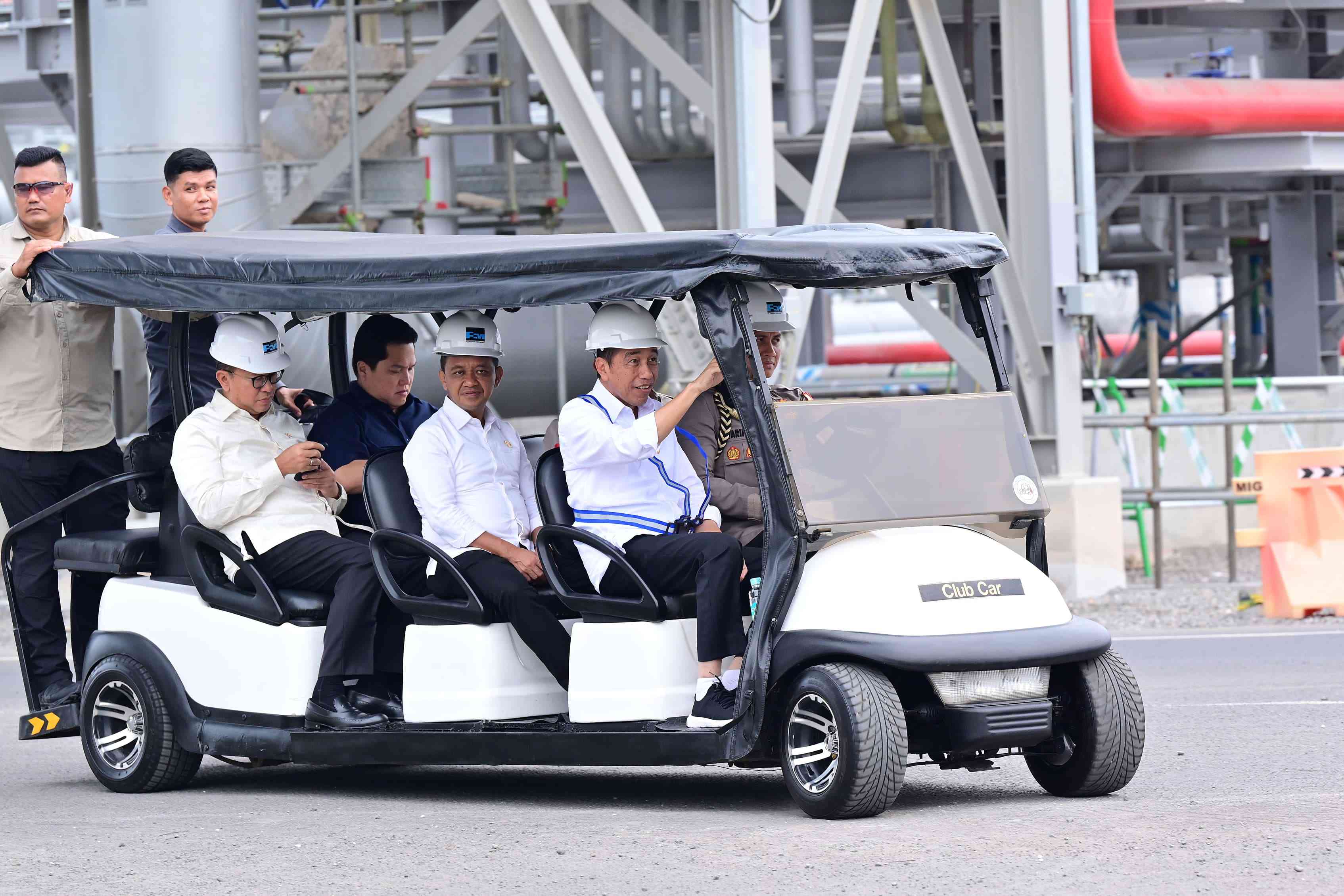 Presiden Joko Widodo Didampingi Menteri ESDM Meresmikan Smelter Single Line Terbesar di Dunia, Gresik (23/9)