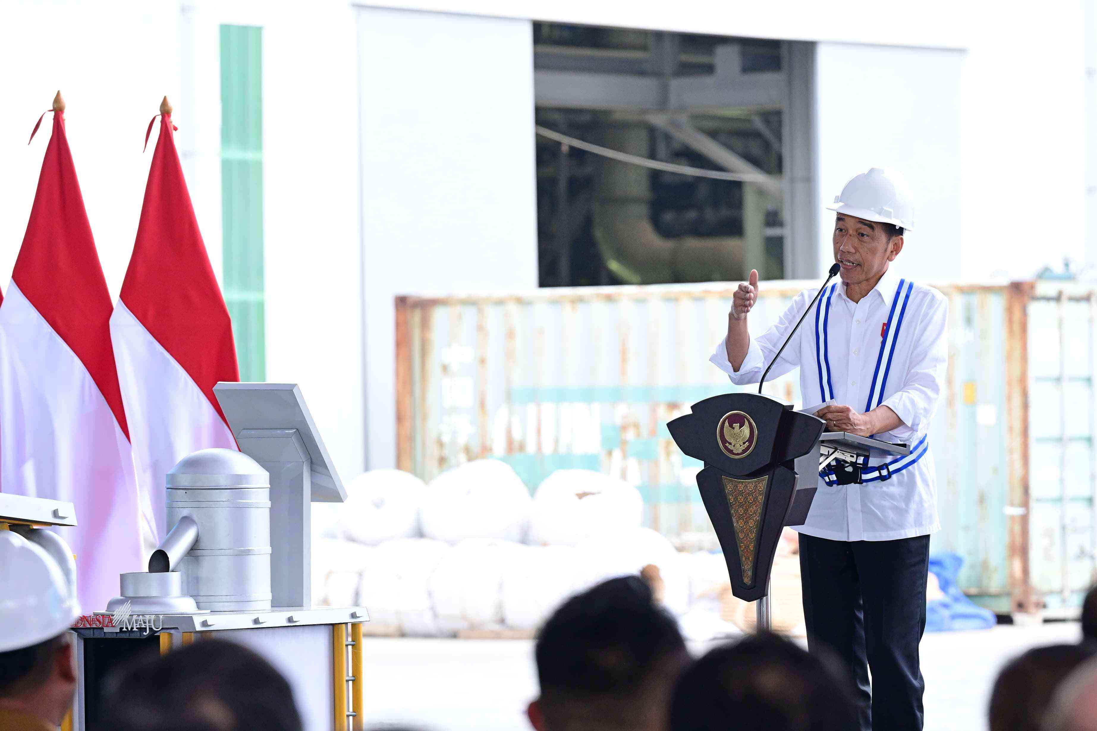 Presiden Joko Widodo Didampingi Menteri ESDM Meresmikan Smelter Single Line Terbesar di Dunia, Gresik (23/9)