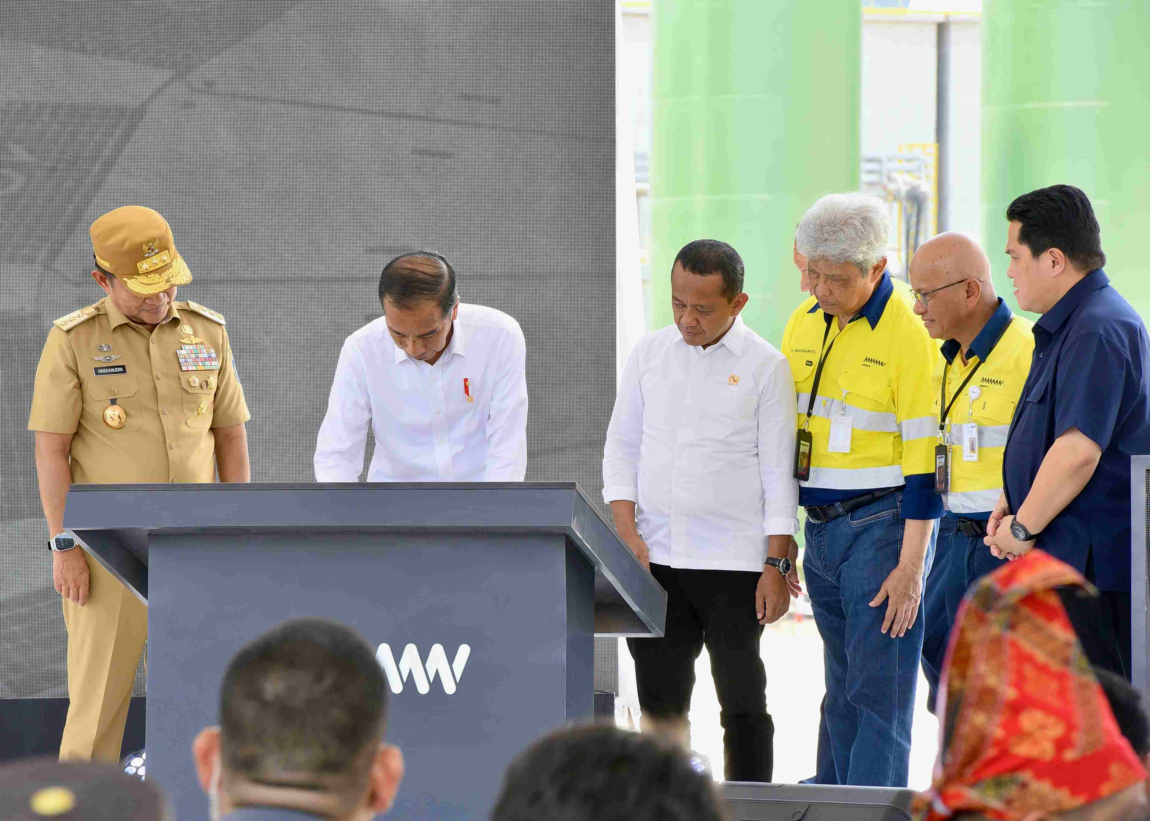 Presiden RI Didampingi Menteri ESDM Meresmikan Smelter Katoda Tembaga dan Smelter Precious Metal Refinery PT Amman Mineral Nusa Tenggara (23/9)