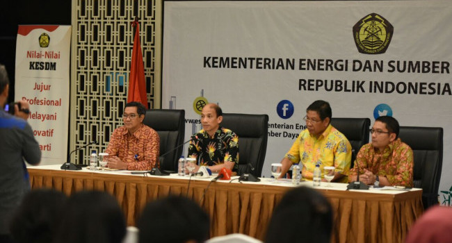 Press Conference of Vice Minister of EMR about Nuclear Power Plant, Friday (3/11)
