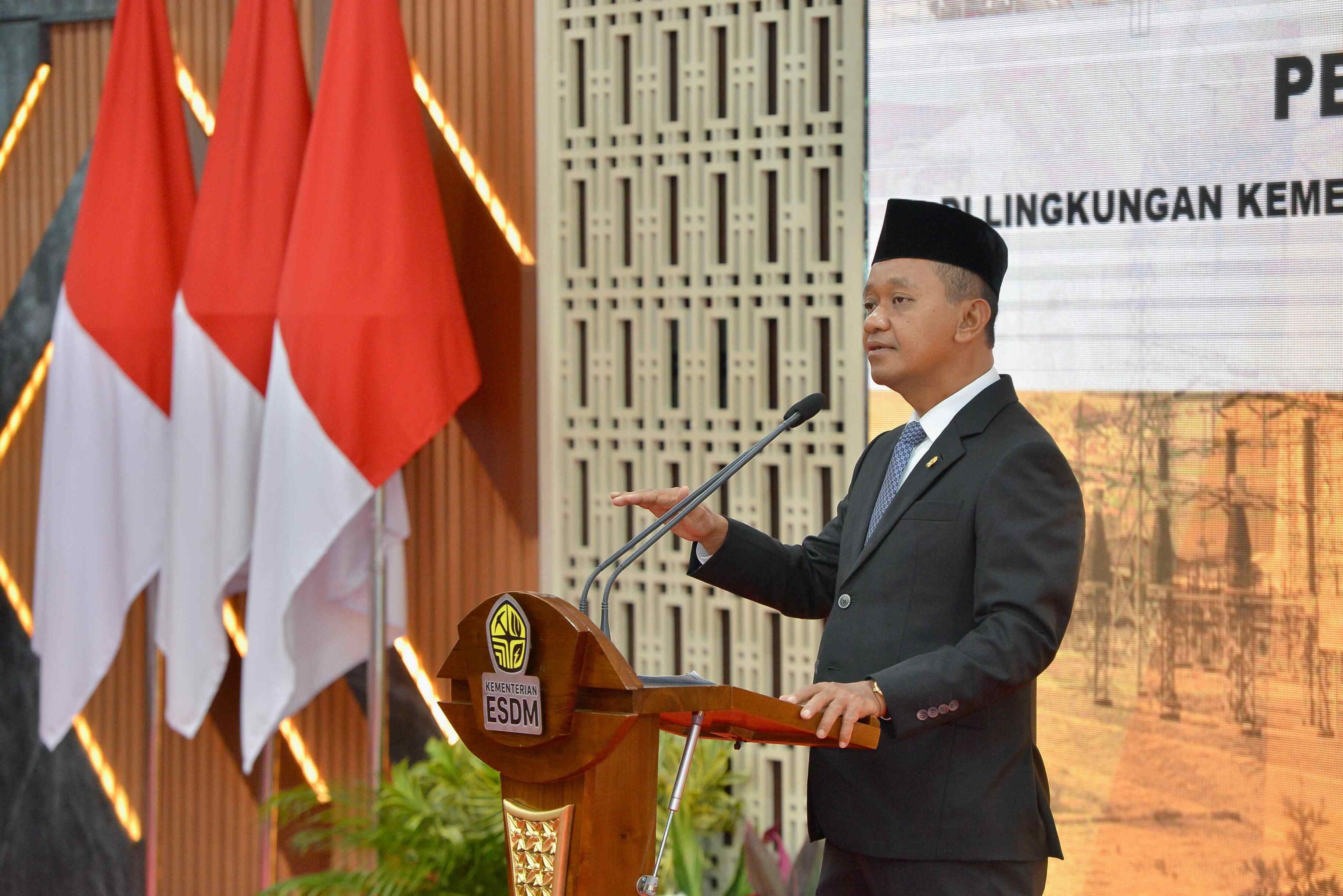 Menteri ESDM Melantik Pejabat Tinggi Pratama Kementerian ESDM, Senin (24/11)