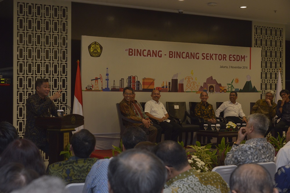 Bincang-Bincang Sektor ESDM: Permudah Iklim Investasi