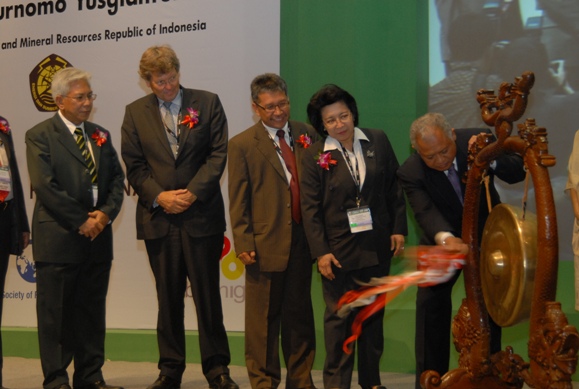 Menteri ESDM Membuka APOGCE 2009