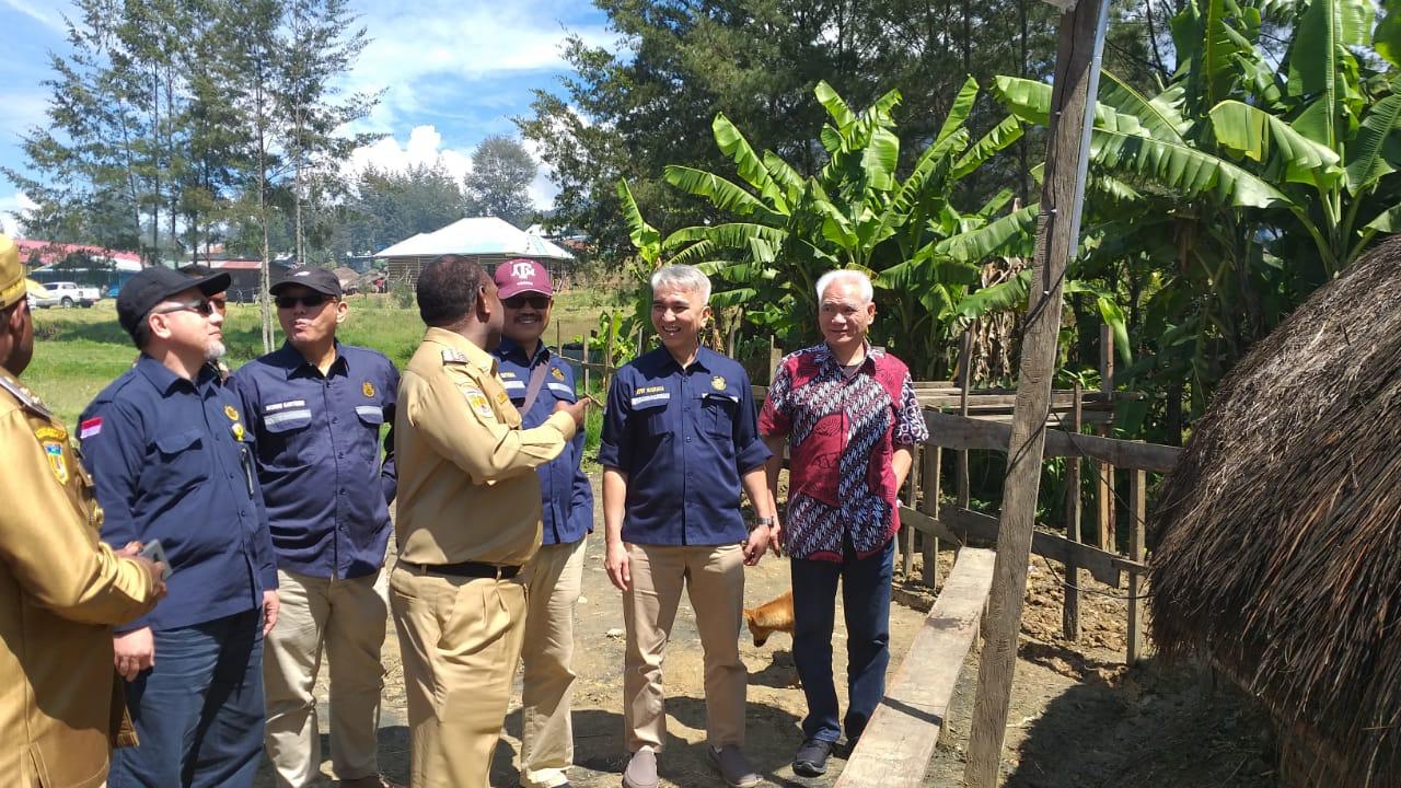 86 Desa di Kabupaten Puncak Terang Berkat Hadirnya LTSHE