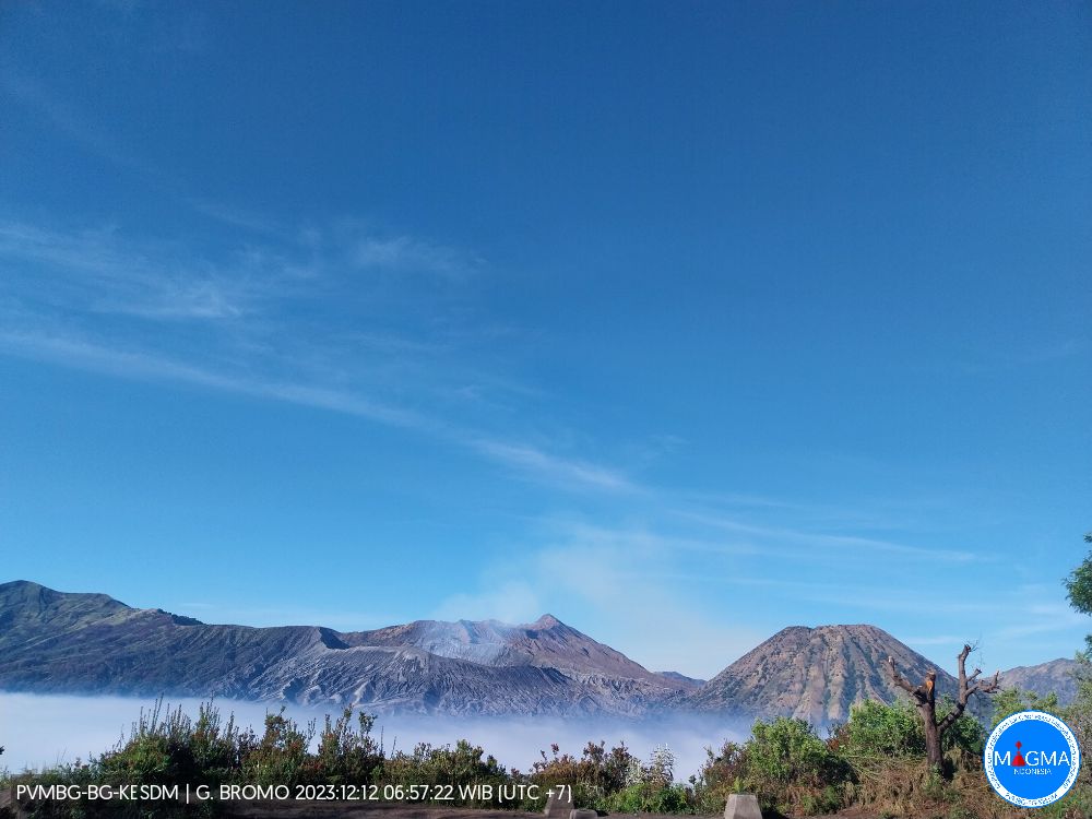 Aktivitas G. Bromo Meningkat, PVMBG: Jangan Beraktivitas dalam Radius 1 Km dari Kawah