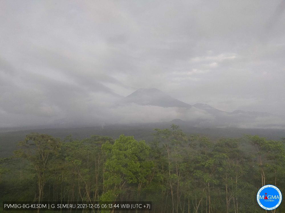 Aktivitas Vulkanik Gunung Semeru, Jawa Timur 4 Desember 2021