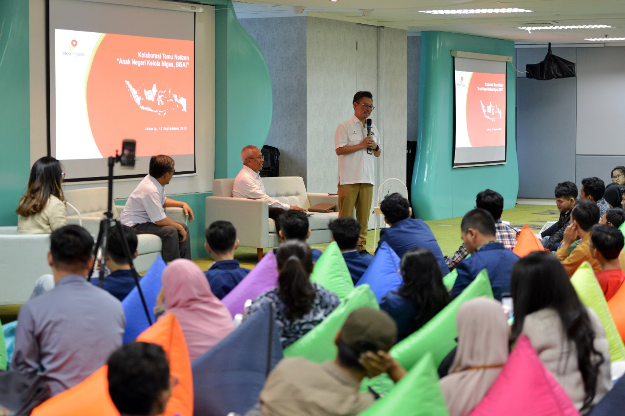 #AnakNegeriKelolaMigas: Sebuah Edukasi Alih Kelola Pengelolaan Blok Migas ke Tangan Nasional