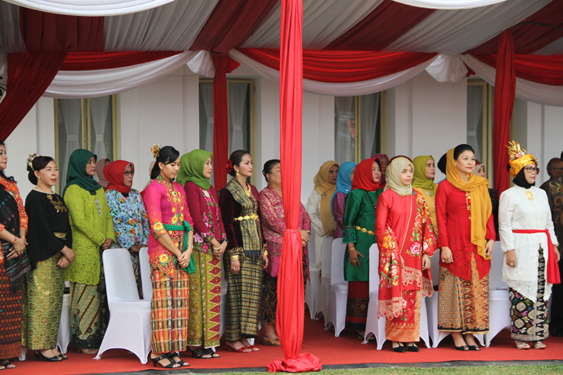 Apel HUT RI Ke-72 Keluarga Besar Kementerian ESDM Penuh Warna