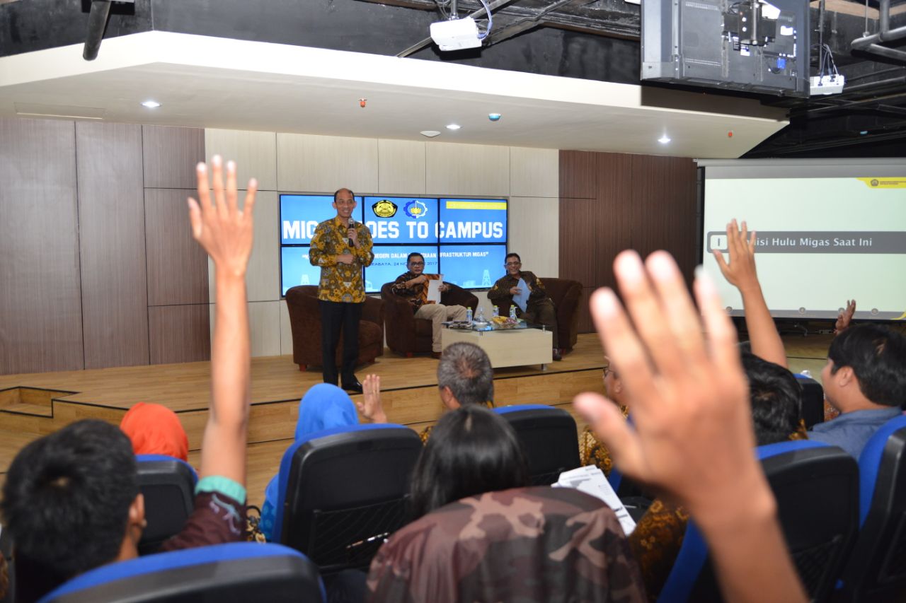 Arcandra Jelaskan Skema Gross Split ke Mahasiswa ITS