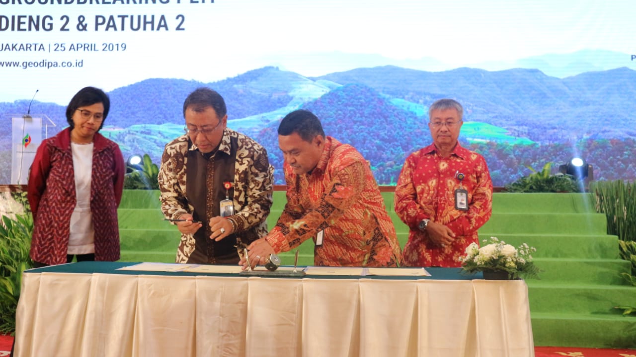 Badan Geologi KESDM dan PT Geo Dipa Energi Tandatangani Nota Kesepahaman Terkait Penyelidikan dan Penelitian Panas Bumi