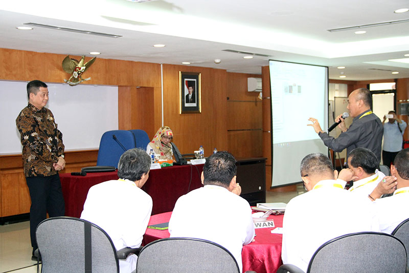 Berbahaya, Menjadi Pemimpin Hanya Memikirkan Diri Sendiri