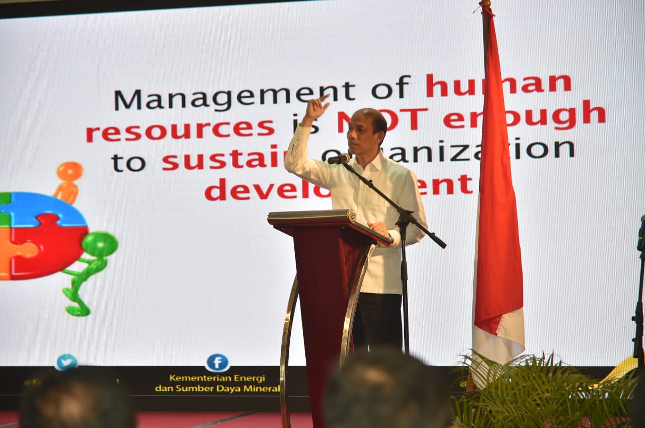 Beri Kuliah Umum di Batam, Arcandra Ingatkan Kembali Tentang Human Capital