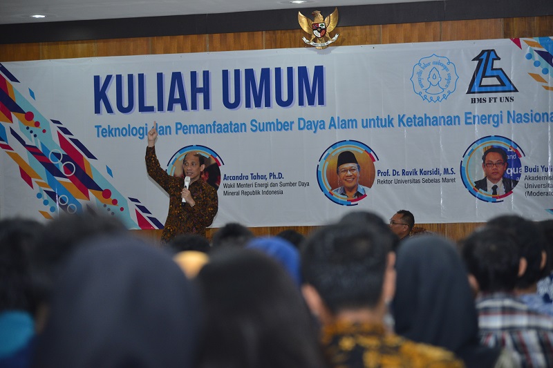 Beri Kuliah Umum di UNS, Arcandra Tegaskan Peran Penting Teknologi Dalam Upaya Mencapai Ketahanan Energi