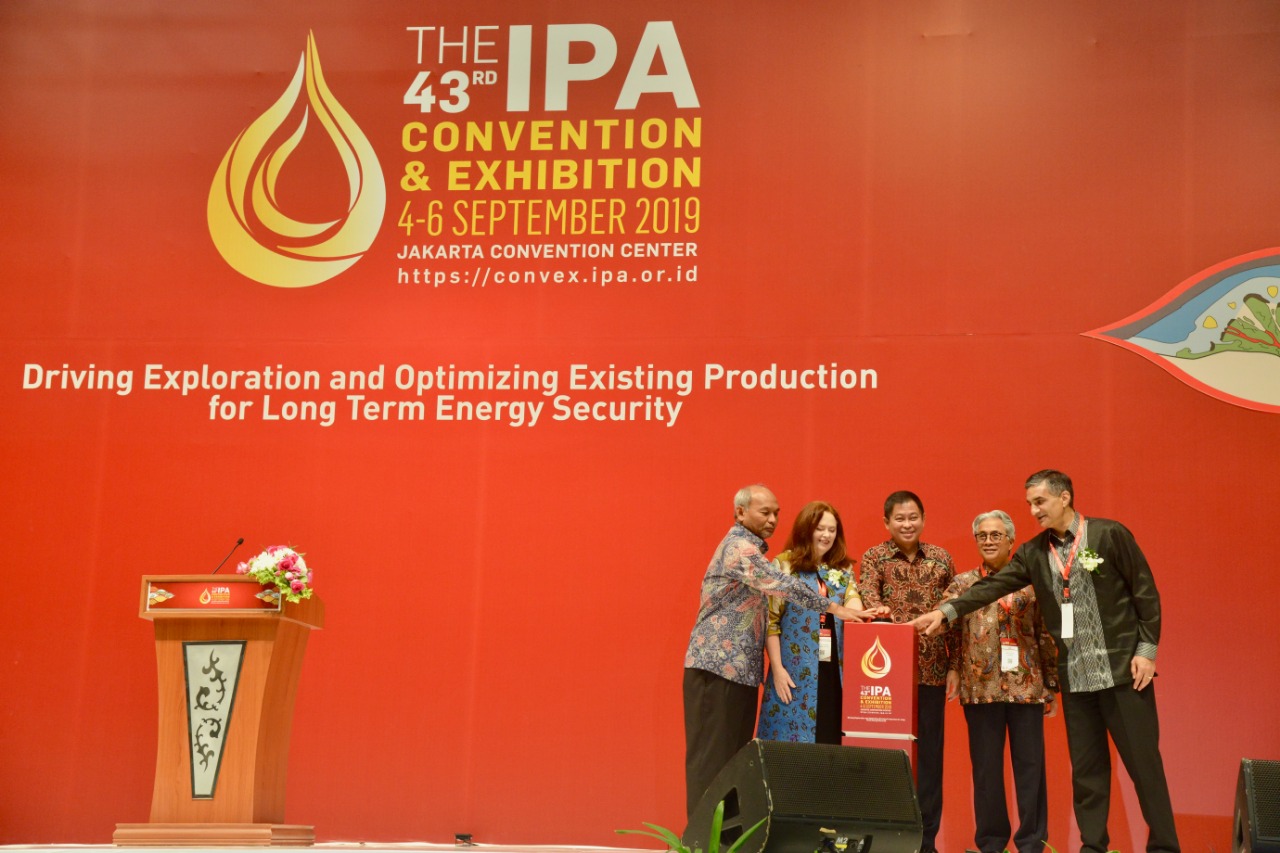 Buka IPA ke-43, Menteri ESDM: Industri Migas Harus Makin Efisien