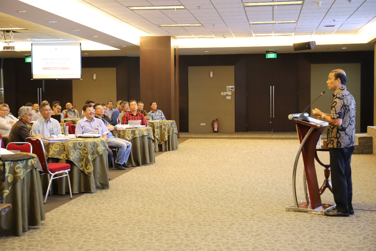 Buka Raker SKK Migas, Wamen ESDM: Kuncinya Kerja Keras, Optimis dan Berpikir Strategis