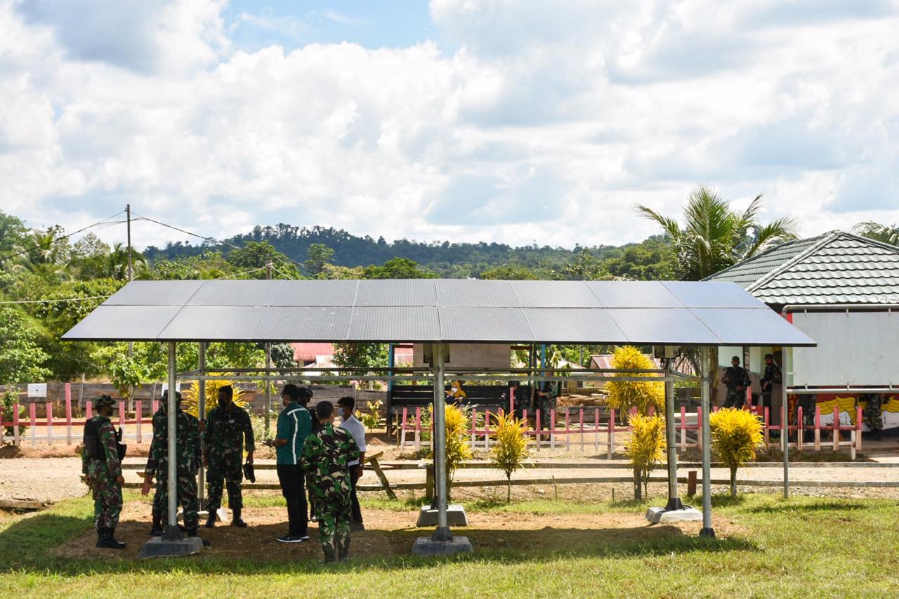 Cahaya Tenaga Surya Kini 24 Jam Terangi Pos Yabanda