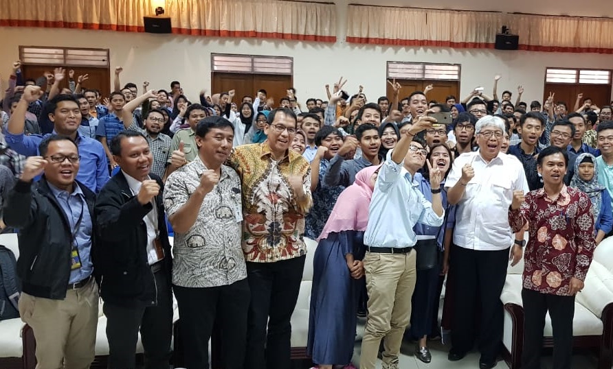 Di Depan Mahasiswa Undip, Dirjen Sampaikan Inovasi Pengembangan Sistem Online Minerba