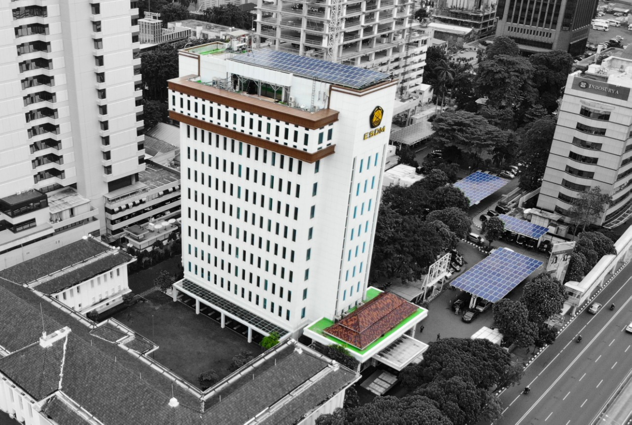 Dorong Tenaga Surya Rooftop, Menteri ESDM: Harga Jualnya Harus Adil