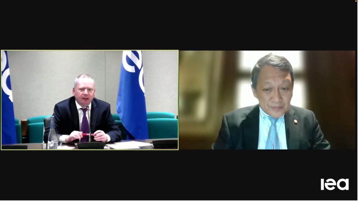 Dukung Rekomendasi Global Commission IEA, Menteri ESDM: Transisi Energi Harus Ciptakan Ruang Lapangan Kerja