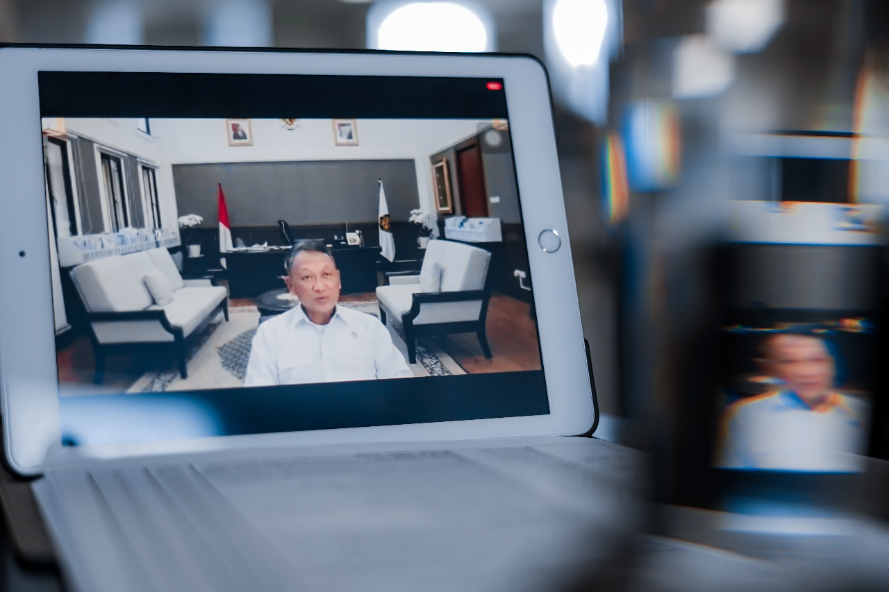 Hari Listrik Nasional ke-75, Kementerian ESDM Berikan Penghargaan Keselamatan Ketenagalistrikan kepada Tujuh Pembangkit Listrik