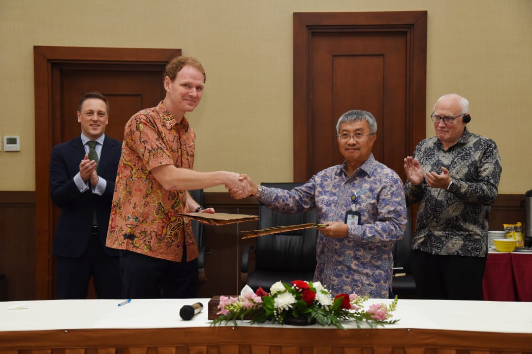 Kembangkan Panas Bumi di Pulau Flores, Badan Litbang ESDM Gandeng Konsorsium Panas Bumi