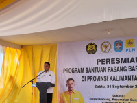 Kementerian ESDM Berikan Sambungan Listrik Baru Bagi 5.487 Rumah Tangga di Kalimantan Barat 