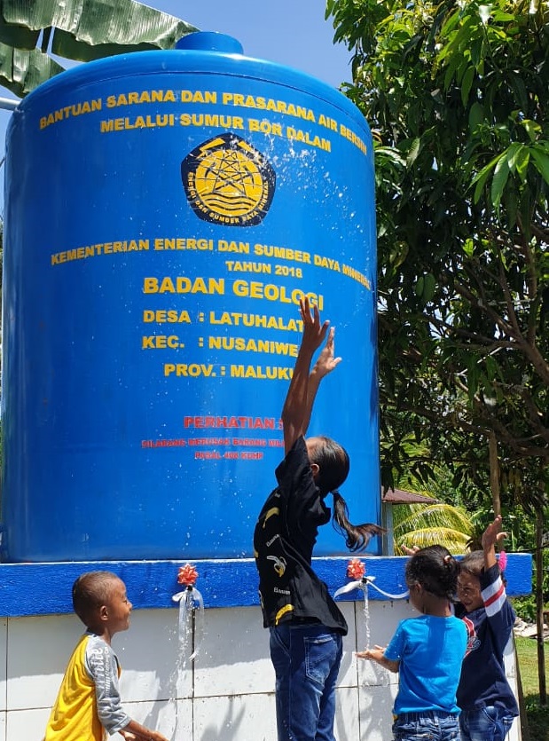 Kementerian ESDM Serahkan 70 Sumur Bor, Lebih dari 170 Ribu Warga Kini Nikmati Air Bersih