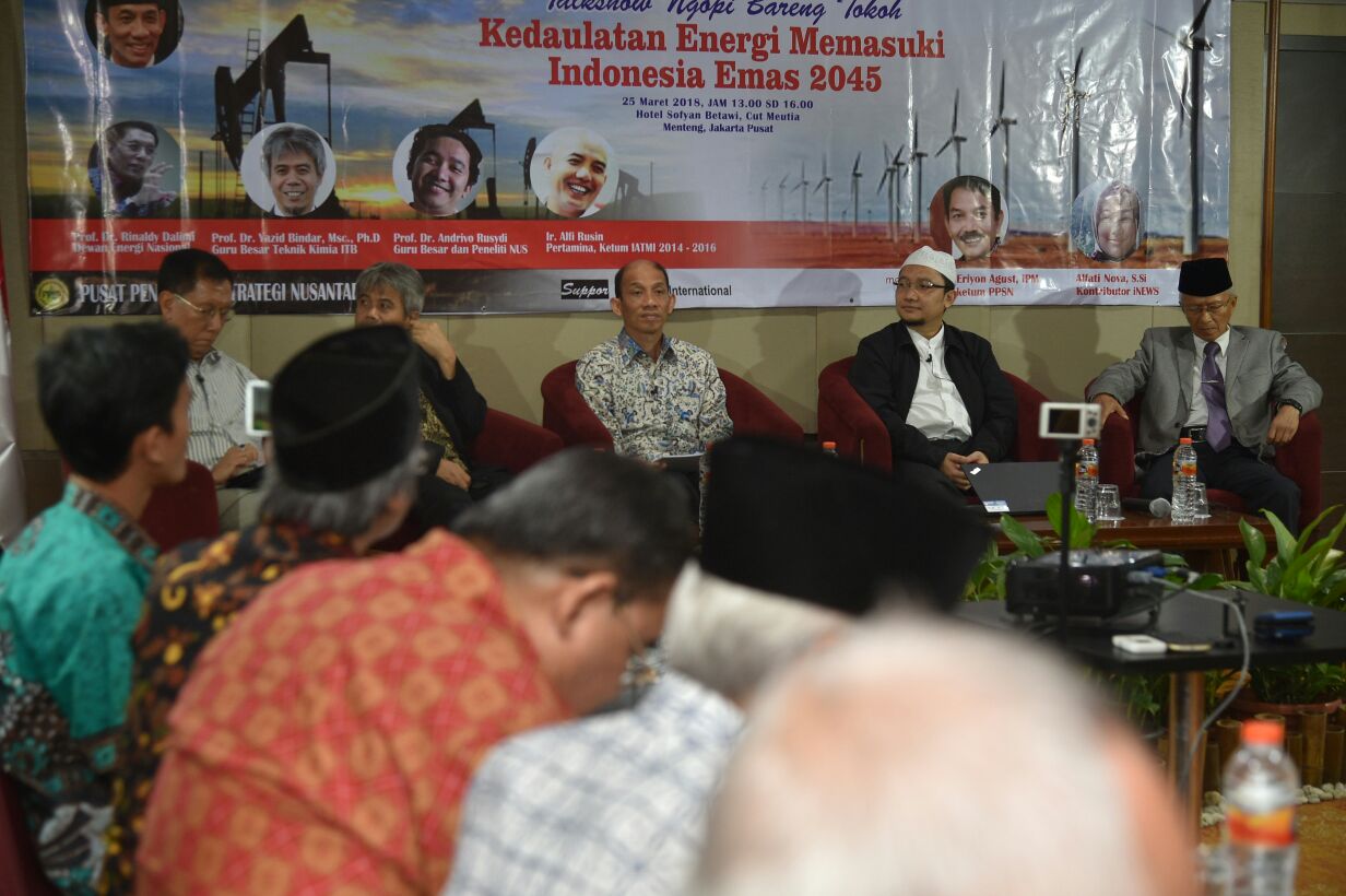 Kilang Minyak Lebih Efisien Dibanding Impor, Berikut Penjelasan Wamen Arcandra