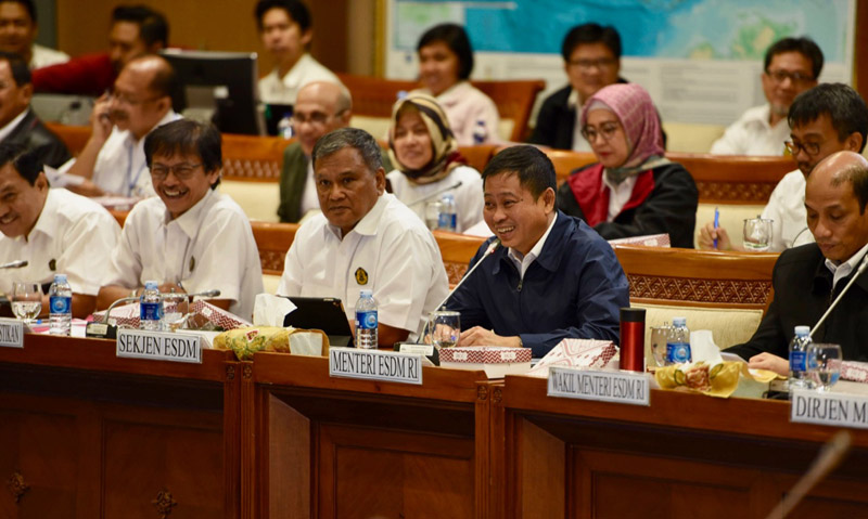 Komisi VII DPR RI dan Kementerian ESDM Sepakati Asumsi Makro RAPBN Tahun Anggaran 2020