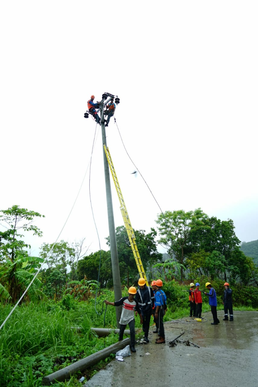 Kondisi Listrik Pulih 95%, 238 Gardu Distribusi di Pandeglang Balik Normal