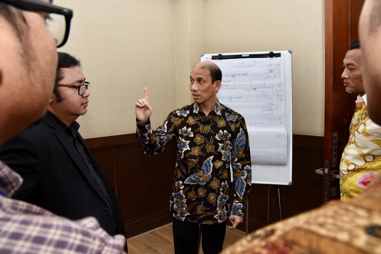 Kontraktor dan Badan Usaha Wajib Menawarkan Hasil Produksi Minyak Ke Pertamina