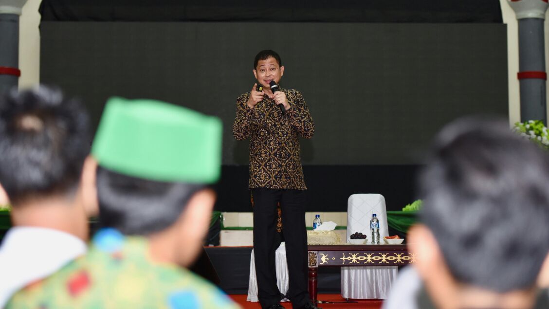 Kuliah Umum Menteri ESDM di Kongres HMI Ke-30: Generasi Muda Harus Berpikiran Global 