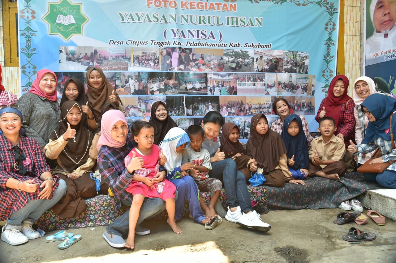 Kunjungi Geopark Ciletuh, DWP Kementerian ESDM Lakukan Kegiatan Bakti Sosial