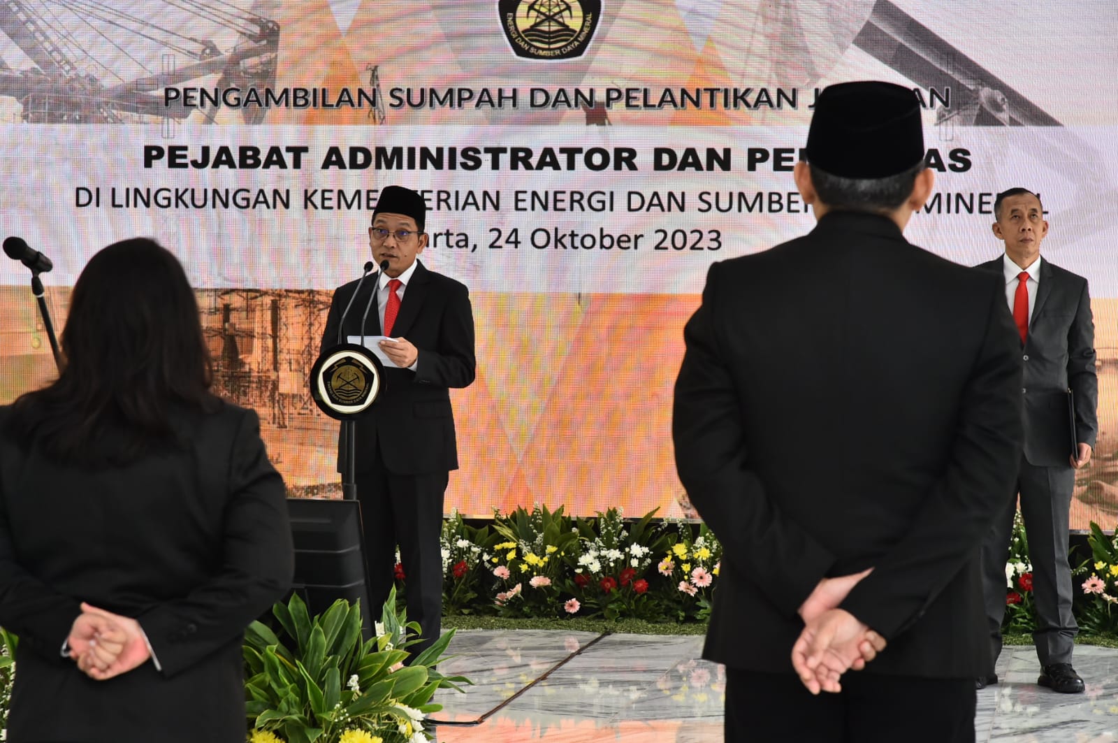 Lantik Kepala Balai Pemantauan Gunung Api, Sekjen ESDM Tekankan Pentingnya Respon Cepat Mitigasi Bencana Geologi