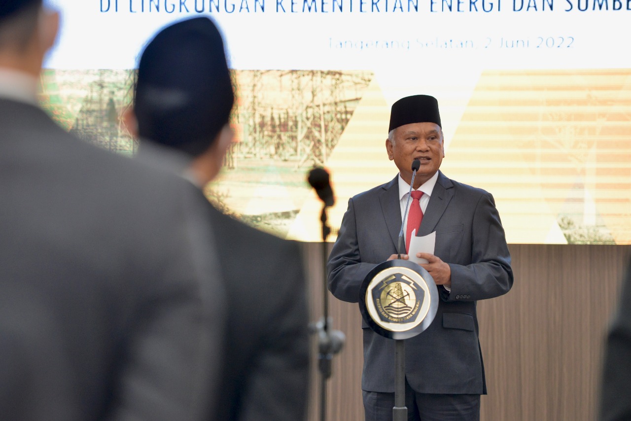 Lantik Pejabat Administrator dan Fungsional, Sekjen KESDM Ungkap Kunci Kesuksesan Suatu Kementerian