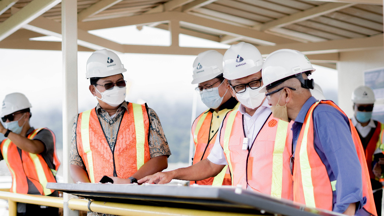 Lawatan ke Batu Hijau, Menteri ESDM Apresiasi Progres Pembangunan Smelter PT AMNT