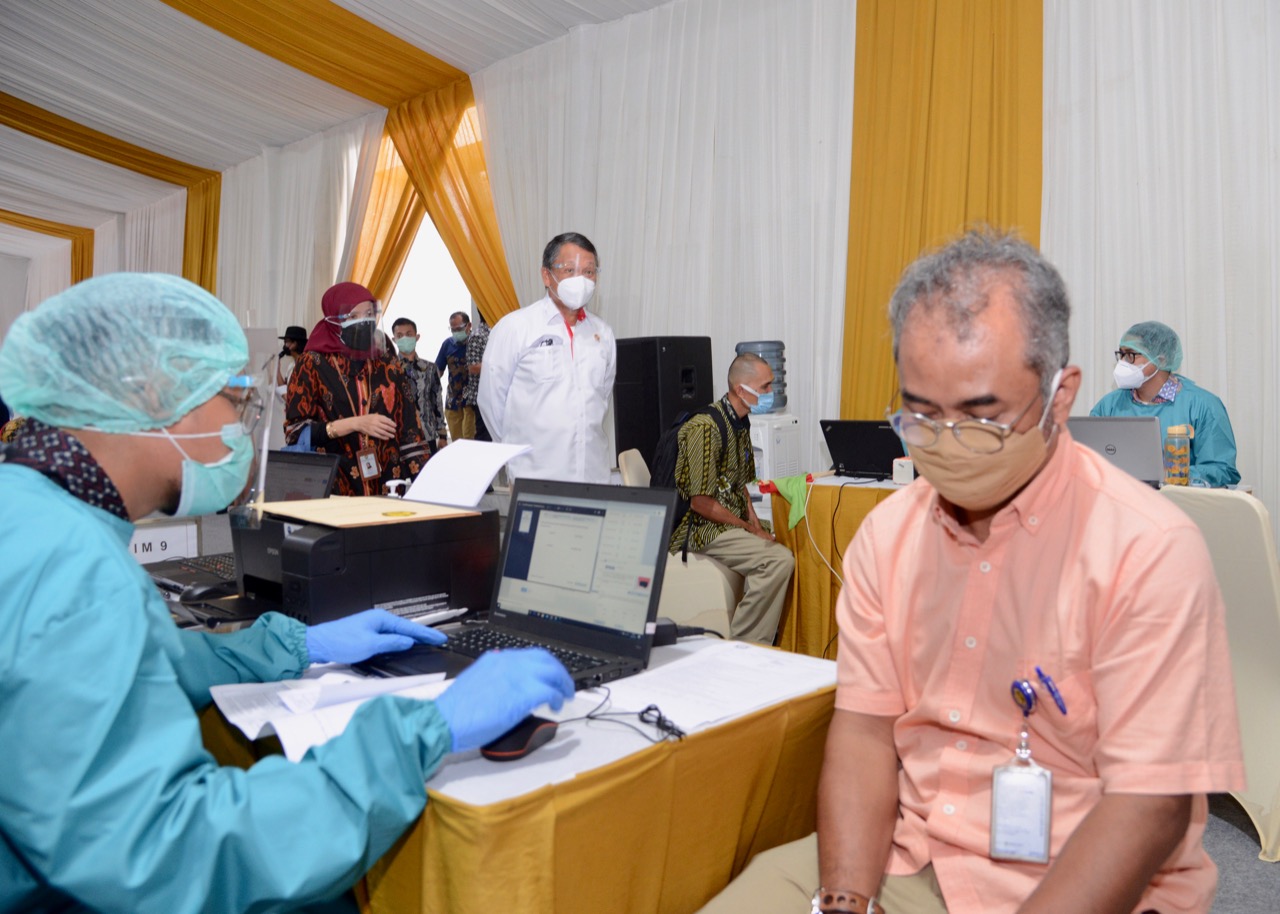 Lebih dari 5 Ribu Pegawai Kementerian ESDM Ikuti Vaksinasi Covid-19