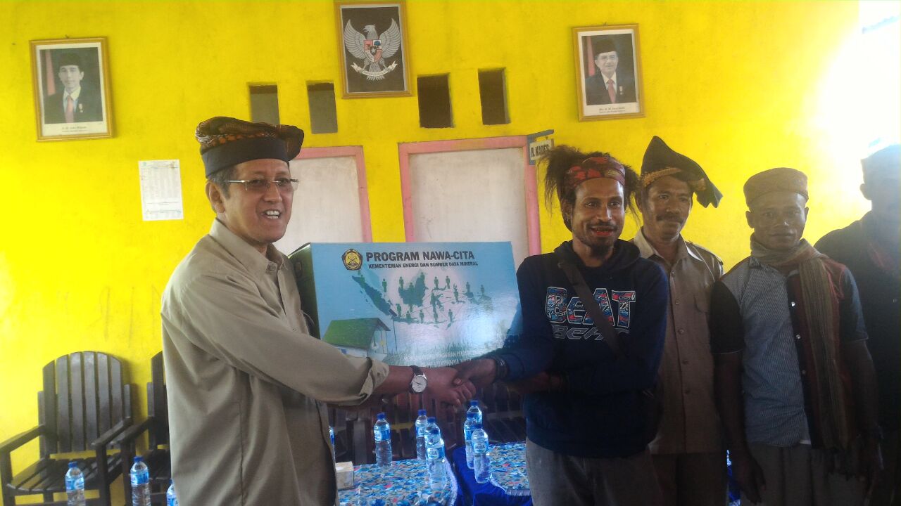 LTSHE Kini Terangi Desa Waengapan, Kabupaten Buru